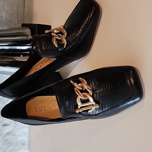 Gibson Latimer - Picture 2 of 2